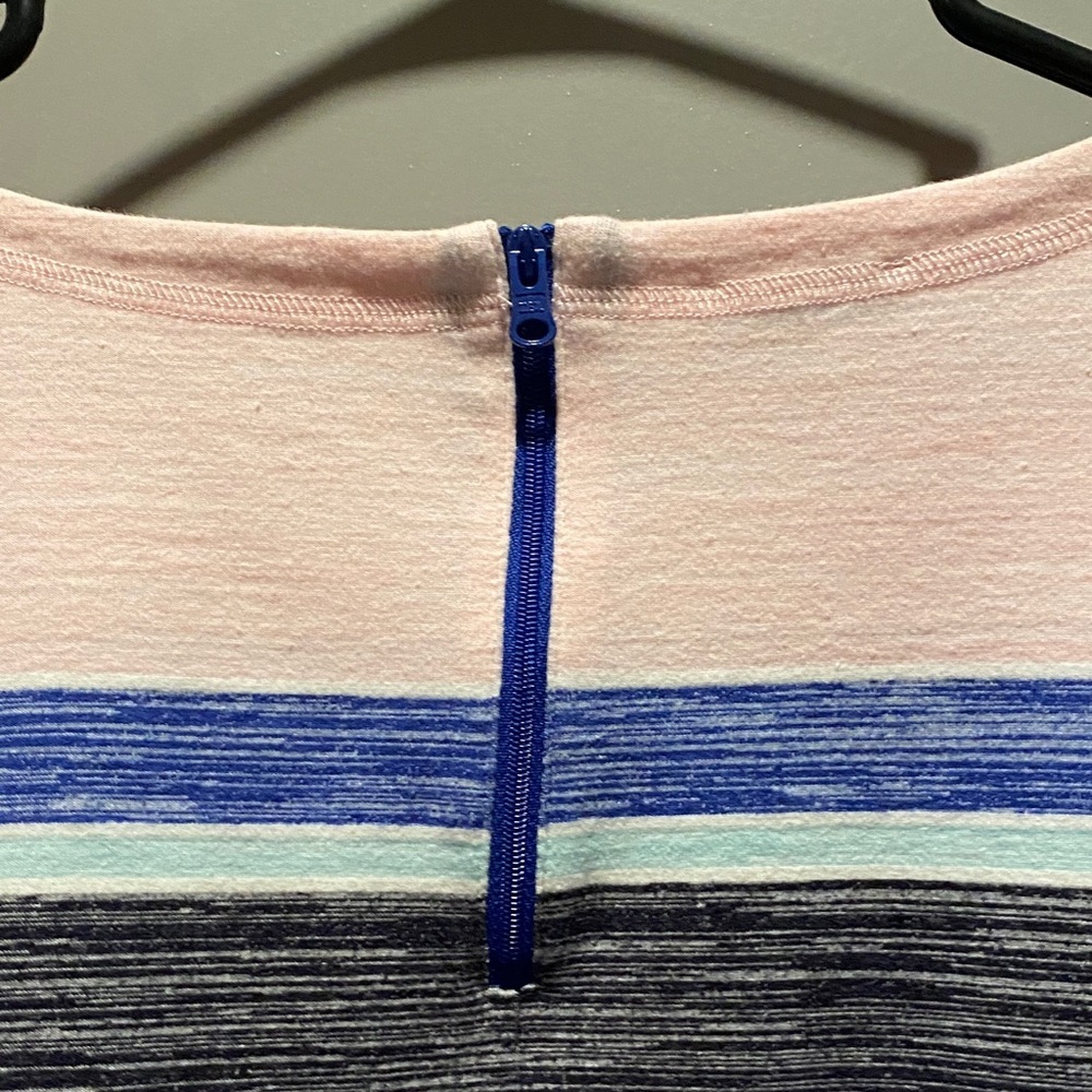 Talbots Knit Dress Pink Blue Stripe 3 4 Sleeve Casual Work Travel Dress L - Picture 8 of 8